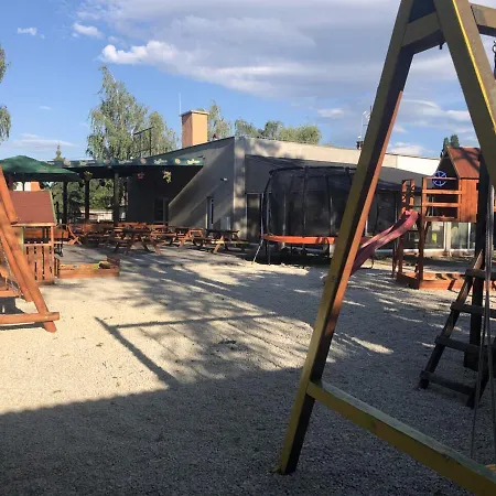 Motel Janosik Pub *